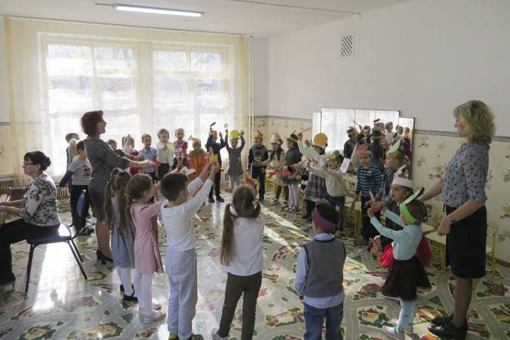 Дом детского творчества отмечает круглую дату и приглашает на «волшебную» выставку