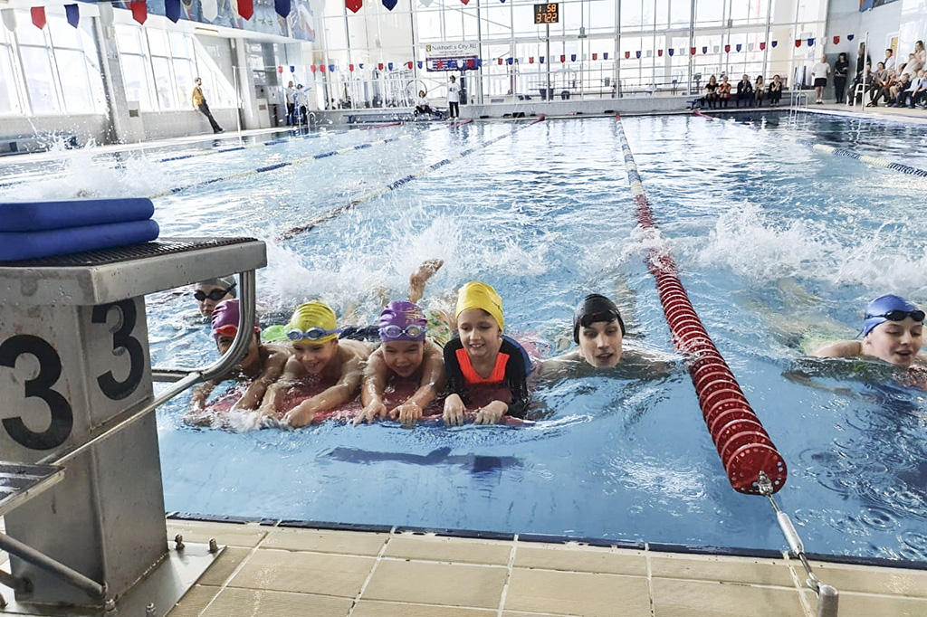 Первые спортивные соревнования прошли в Находке по программе «Плавание для всех»