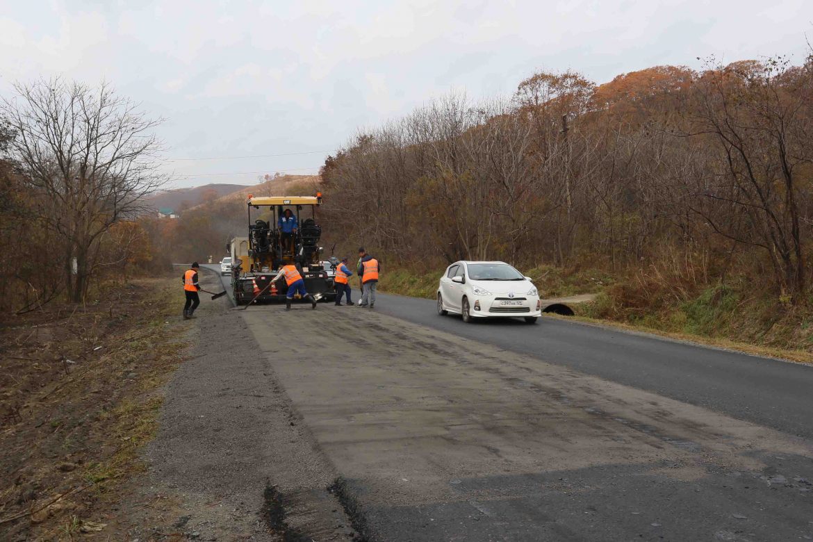 Подрядчик устранил замечания, выявленные в ходе ремонта дороги к посёлку Приисковому