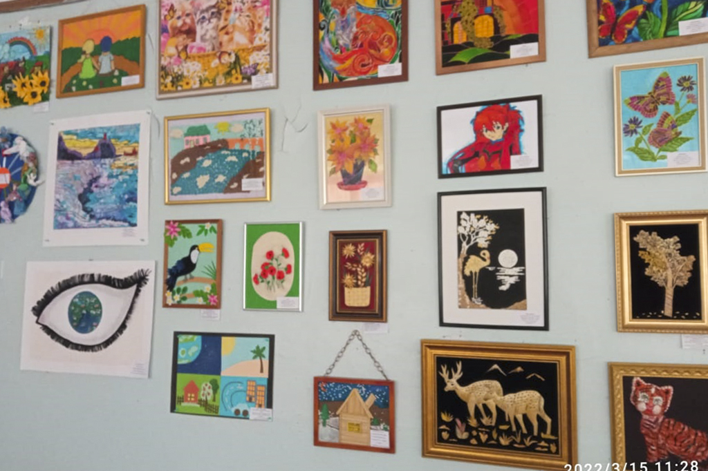 В Доме детского творчества открылась выставка декоративно-прикладного творчества